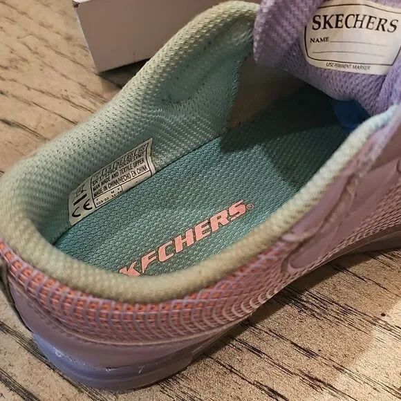 Skechers Pink Light-Up Sneakers with LED Soles Size 1 - Picture 6 of 9